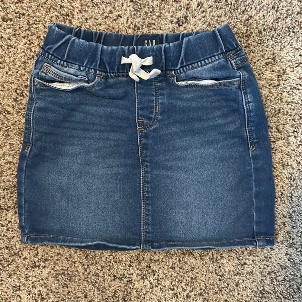 Girl Gap skirt - Denim Size Small Kid with pockets